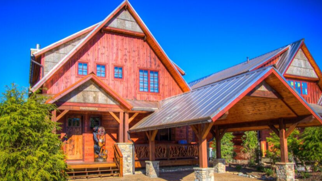 Eagles Nest: Not Another Country Club in Banner Elk